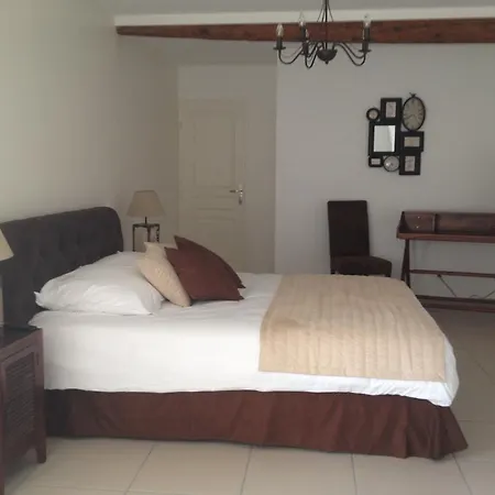 Bed & Breakfast Ferme De Villeray-chambre D'hotes 3*