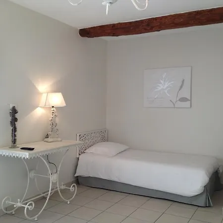 Ferme De Villeray-chambre D'hotes Bed & Breakfast 3*