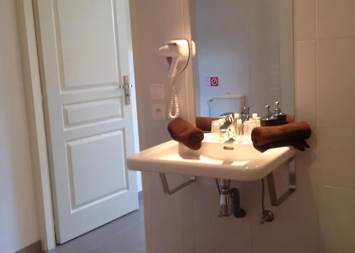 Bed and breakfast Ferme De Villeray-chambre D'hotes 3*